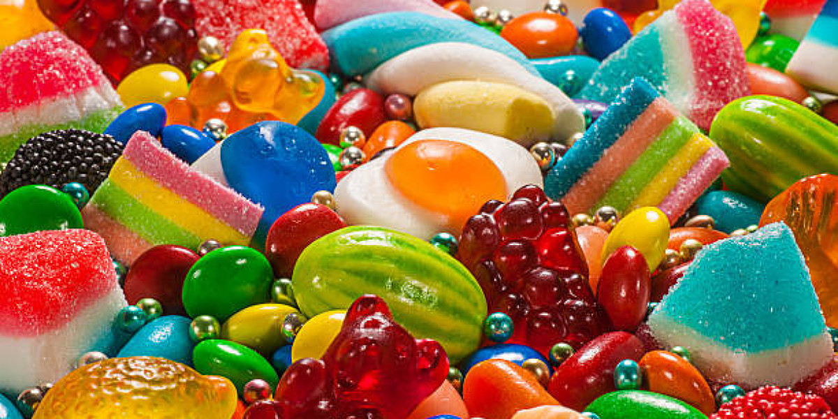 What Role Does E-Commerce Play in the Expansion of the Jelly Candies and Gummies Market?